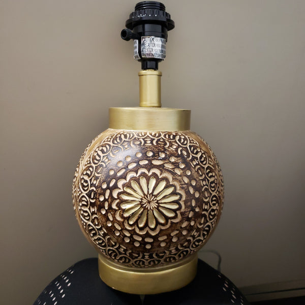 Allen & Roth Limited Edition Lamp